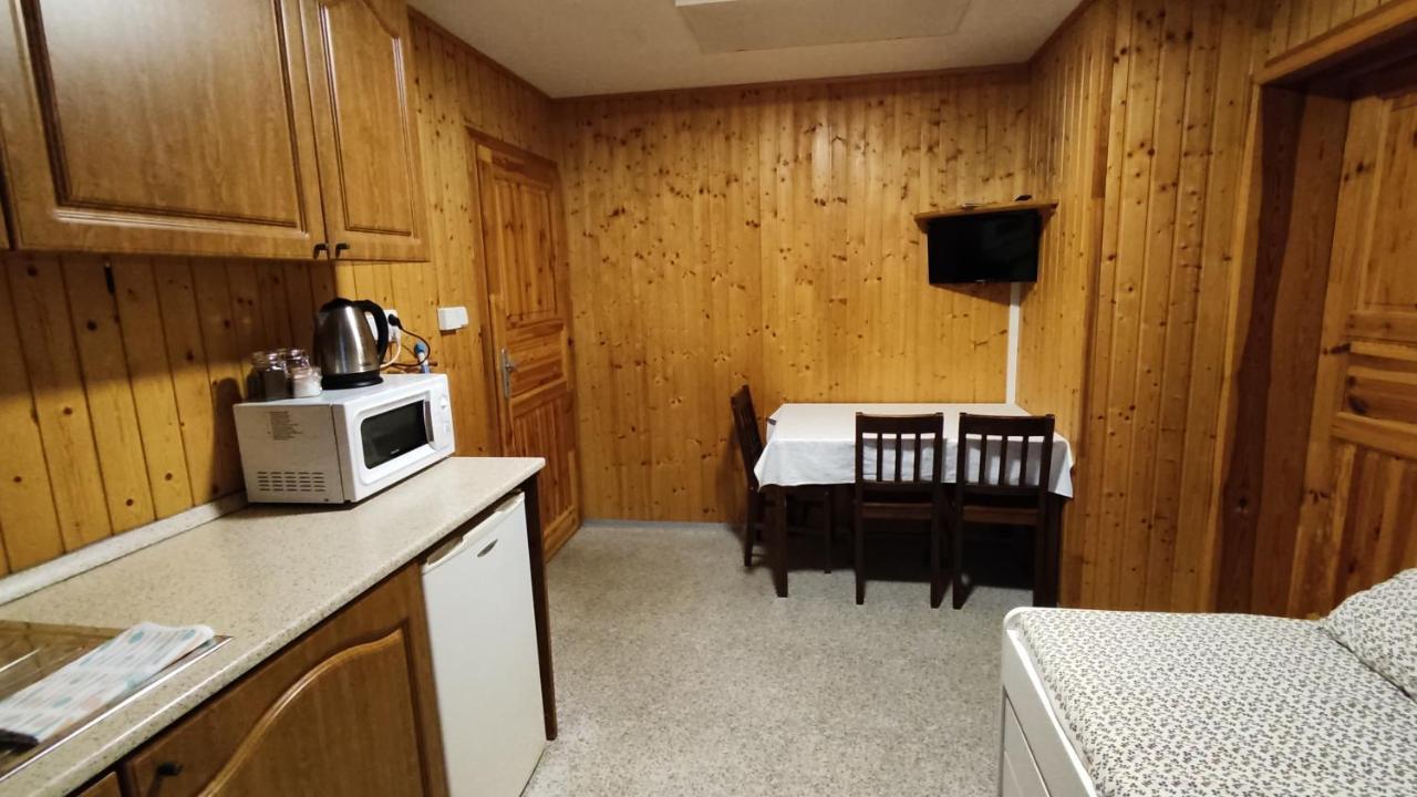 Penzion Apartmany Aninka Mariánská Buitenkant foto